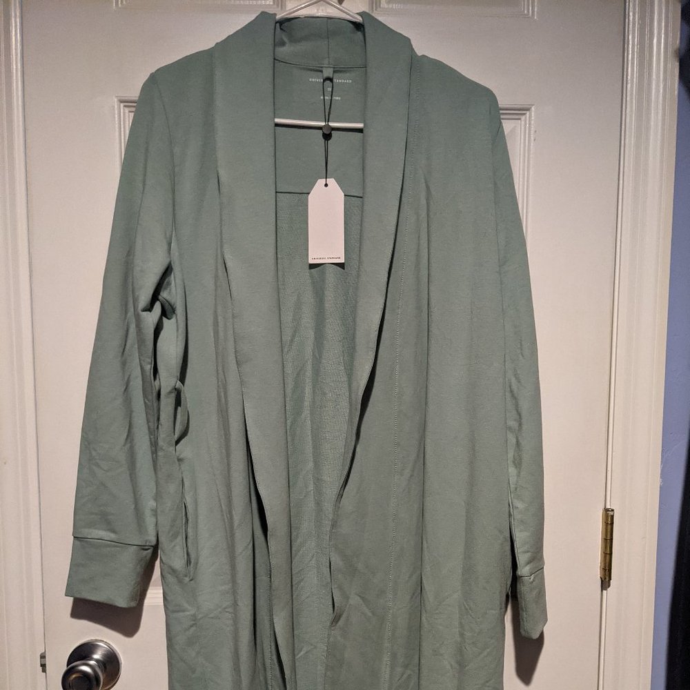 Universal Standard Rachele Lounge Robe in Blue Surf